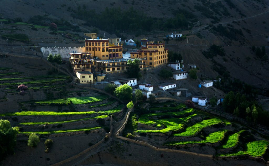 Beautiful Spiti Cab Tour